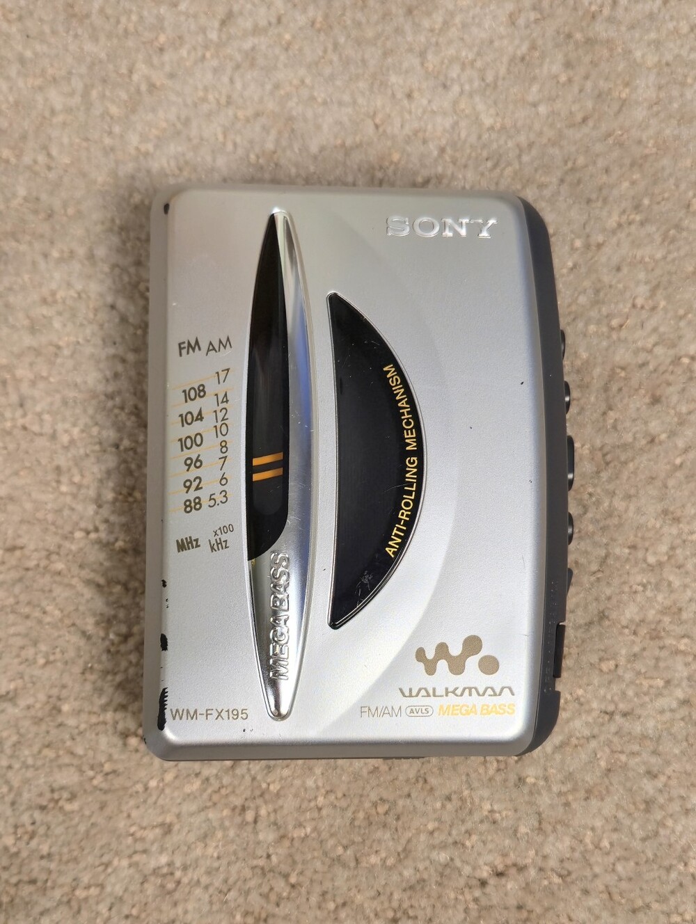 ⭐ Sony Walkman WM-FX195 AM/FM Cassette Player - Mega Bass - Radio Only